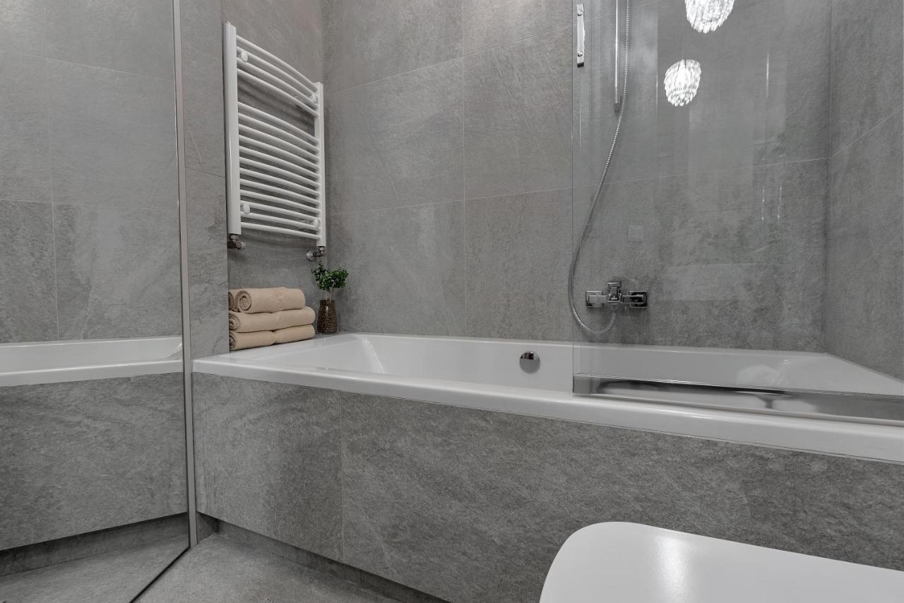 Harbor Apartments - Mikolowska Катовіце Екстер'єр фото